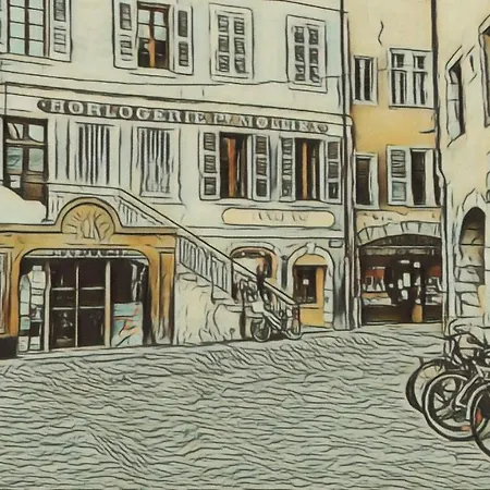 Annecy Lake Central *